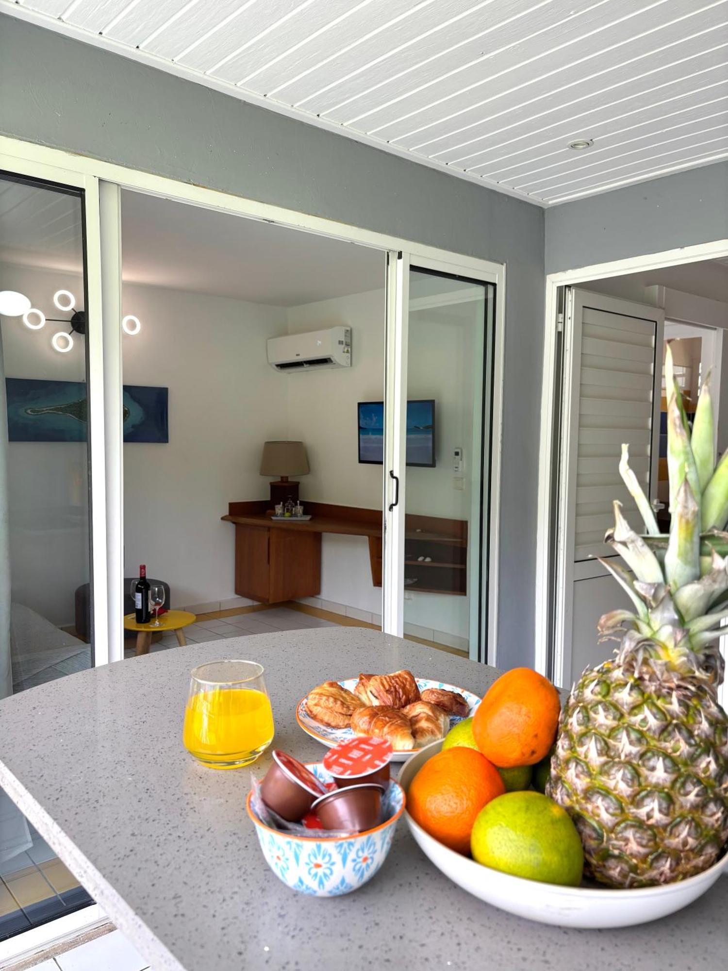 Katalea - Blue Dream, Plage, Piscine, Bar Grand-Bourg  Exterior foto